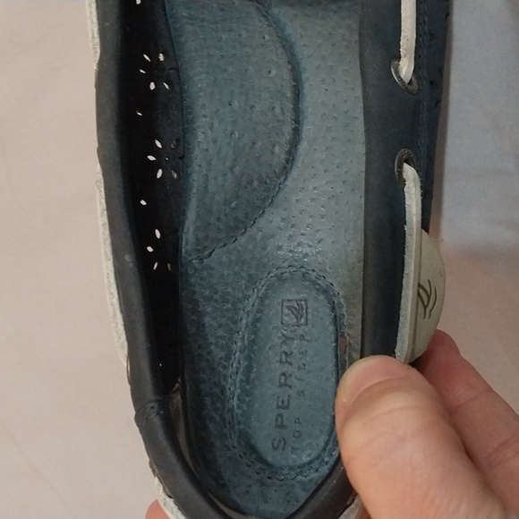 Women's Sperry Size 8 - Picture 5 of 6